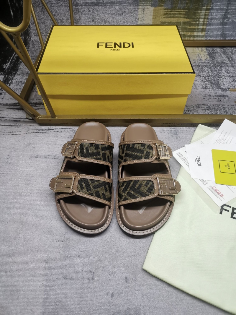 Fendi Slippers